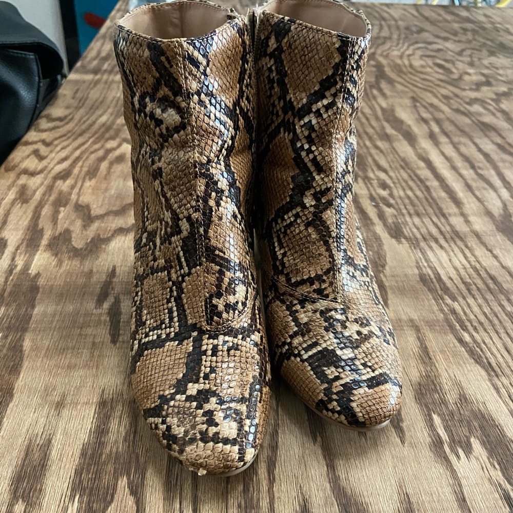 Snake Print Boots - Picture 4 of 7